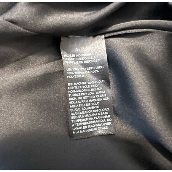 WHBM White House Black Market Top Women's Size S V-Neck Pleated Sleeve Blouse - Picture 9 of 10